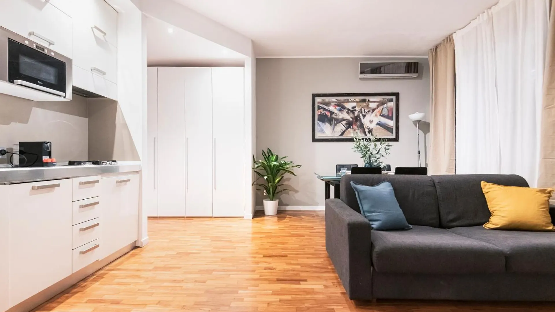 Brilliant Flat In Pta Venezia By Easylife Apartment Milan
